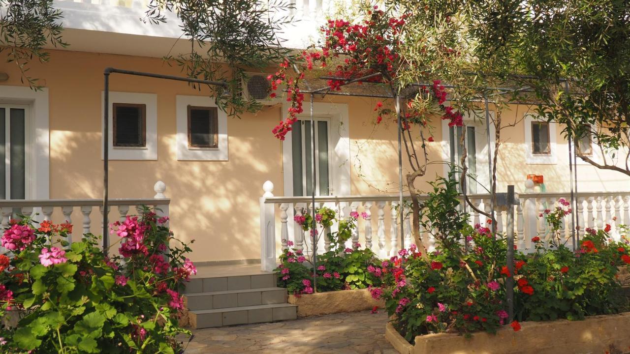 Апарт готель Casa Dyonisia Tsilivi Планос Екстер'єр фото